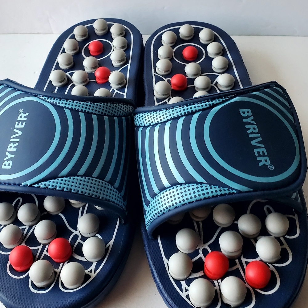 BYRIVER Acupressure Foot Massager Acupoint Stimulation Massage Slippers Shoes.